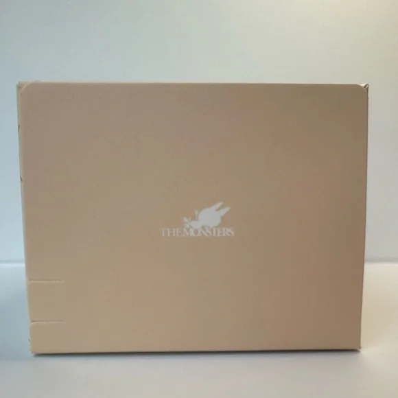 Pop Mart Labubu Green QuQu Have a Seat Authentic NIB - Picture 4 of 5